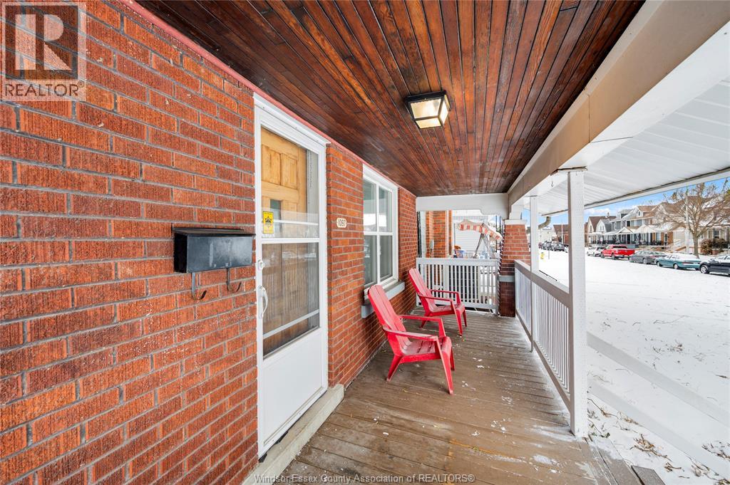 1097 Moy Avenue, Windsor, Ontario  N9A 2P2 - Photo 8 - 25031700