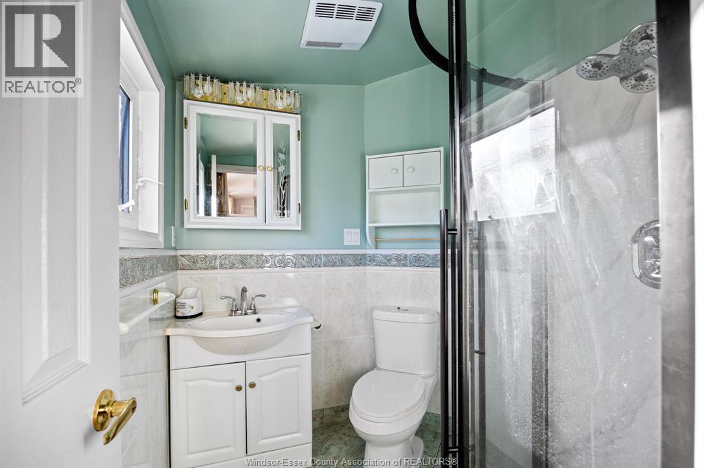 3740 Ouellette, Windsor, Ontario  N9E 3M7 - Photo 18 - 25031703