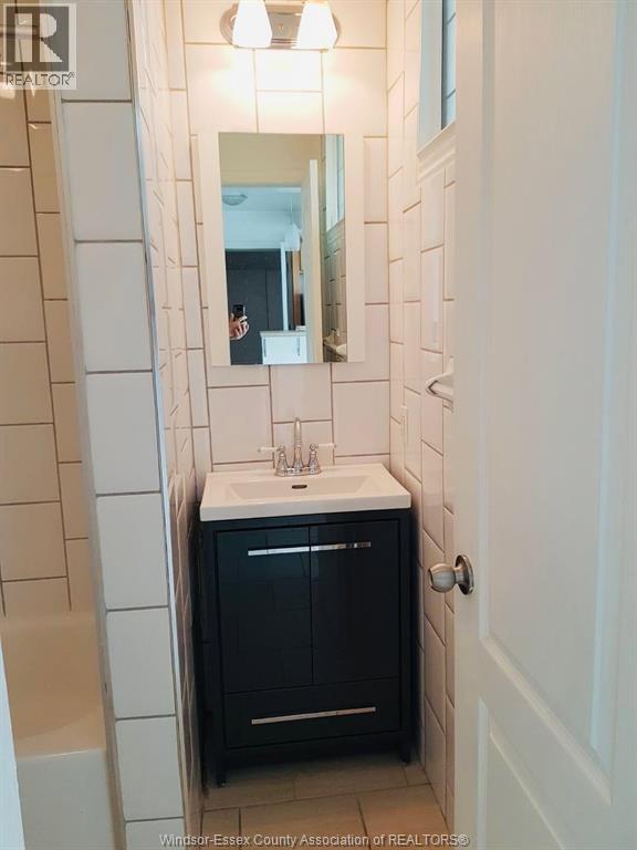 4685-4691 Wyandotte Street East, Windsor, Ontario  N8Y 3B4 - Photo 39 - 25031731