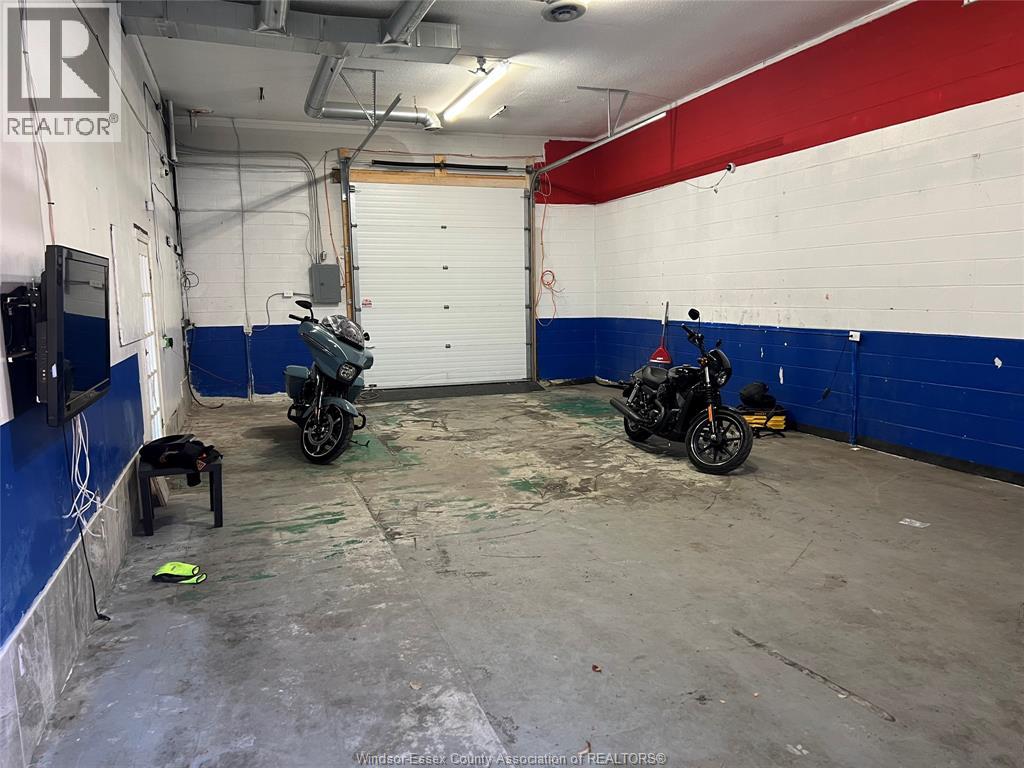 13163 Tecumseh Road East, Tecumseh, Ontario  N8N 3T4 - Photo 2 - 25031908