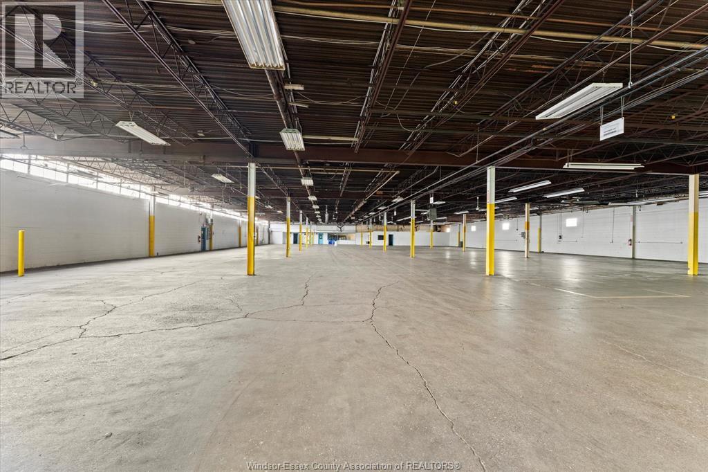 1701 Shepherd Street, Windsor, Ontario  N8Y 1T4 - Photo 3 - 25031941