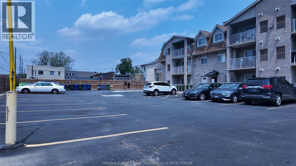 1323 Langlois Avenue Unit# 201, Windsor, Ontario  N8X 4L8 - Photo 2 - 26000057