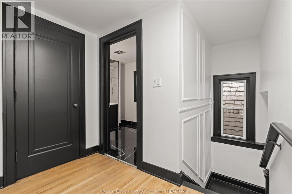 2163 Victoria, Windsor, Ontario  N8X 1P8 - Photo 22 - 26000312