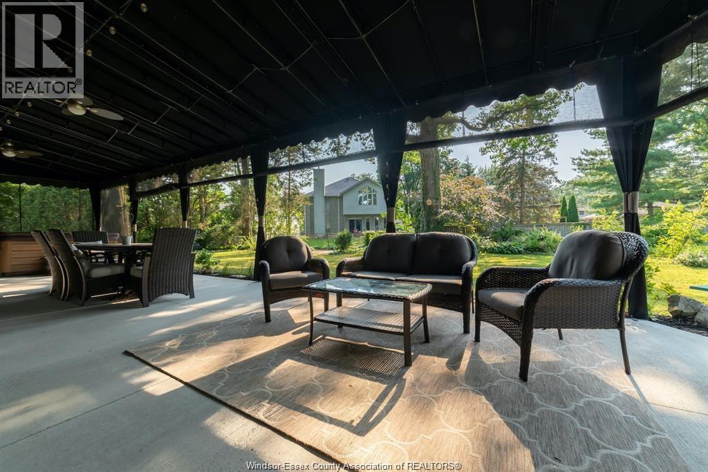 4251 Roseland Drive West, Windsor, Ontario  N9G 2A1 - Photo 11 - 26000062