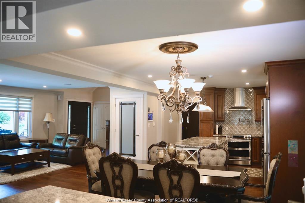 4251 Roseland Drive West, Windsor, Ontario  N9G 2A1 - Photo 8 - 26000062