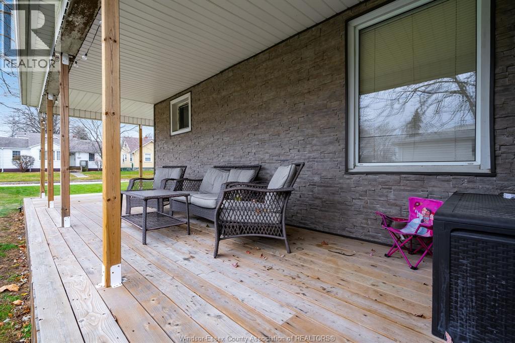 20 Churchill Avenue, Leamington, Ontario  N8H 3R4 - Photo 35 - 26000377