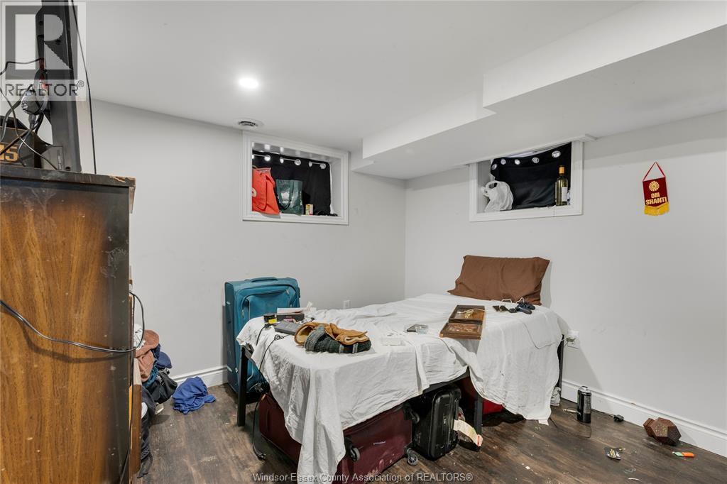 926 Curry Avenue, Windsor, Ontario  N9B 2C5 - Photo 26 - 26000381