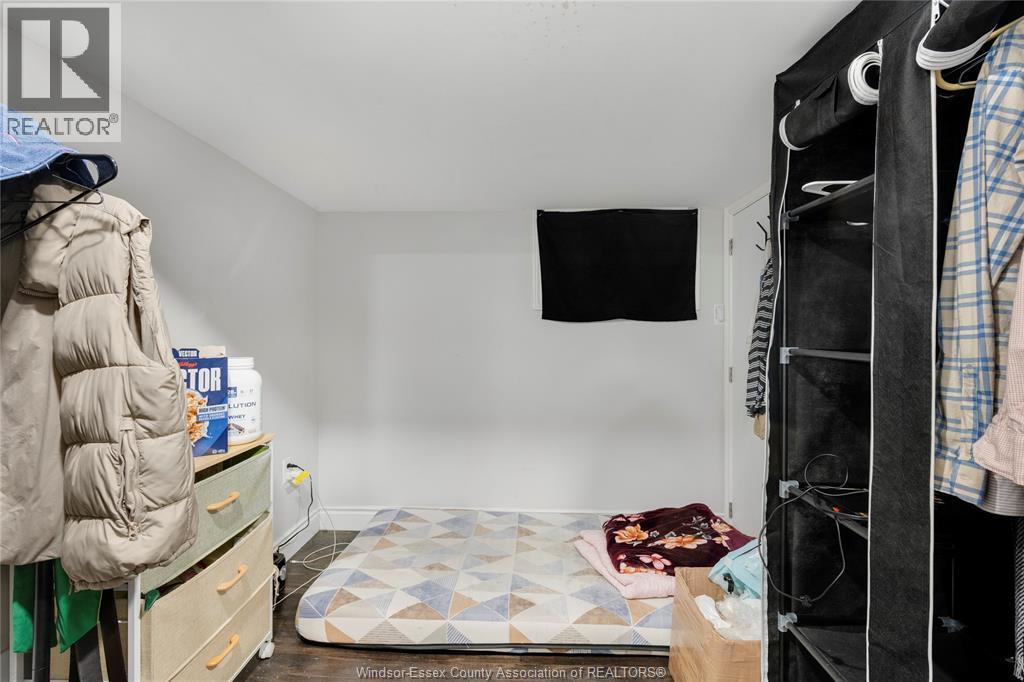 926 Curry Avenue, Windsor, Ontario  N9B 2C5 - Photo 27 - 26000381