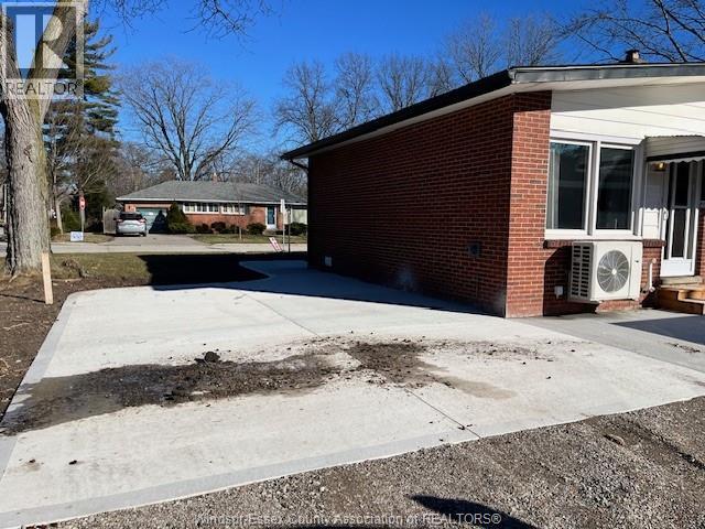 3401 Roxborough Unit# Upper, Windsor, Ontario  N9E 2Z9 - Photo 10 - 26000472