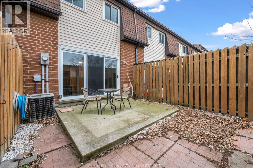 6384 Thornberry Crescent, Windsor, Ontario  N8T 3A2 - Photo 22 - 26000533