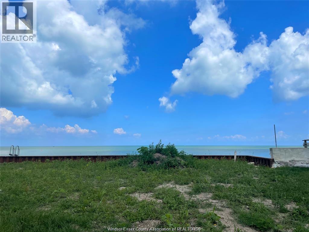 1568 Caille Avenue, Lakeshore, Ontario  N0R 1A0 - Photo 3 - 26000556