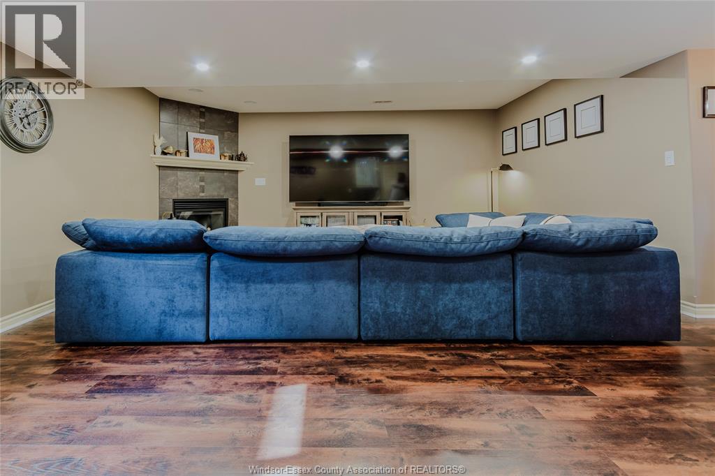 1429 Oakwood Avenue, Lakeshore, Ontario  N8L 0S4 - Photo 33 - 26000559