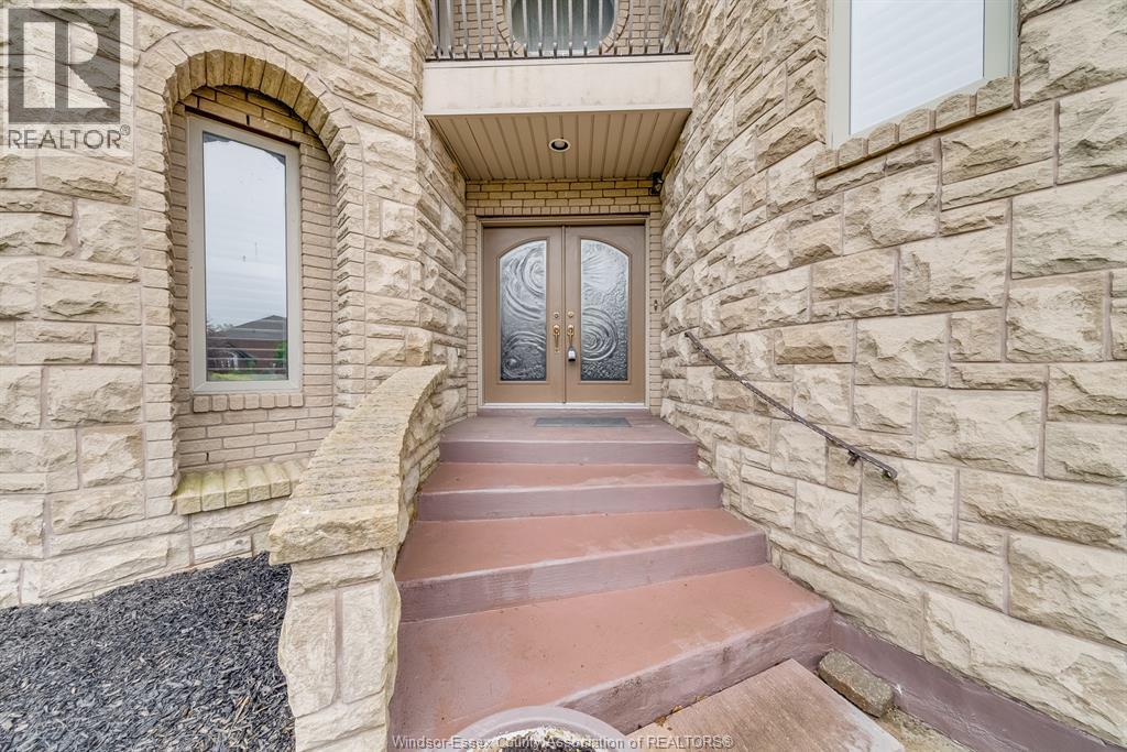 1021 Chelsea Parkway, Lakeshore, Ontario  N0R 1A0 - Photo 3 - 26000515