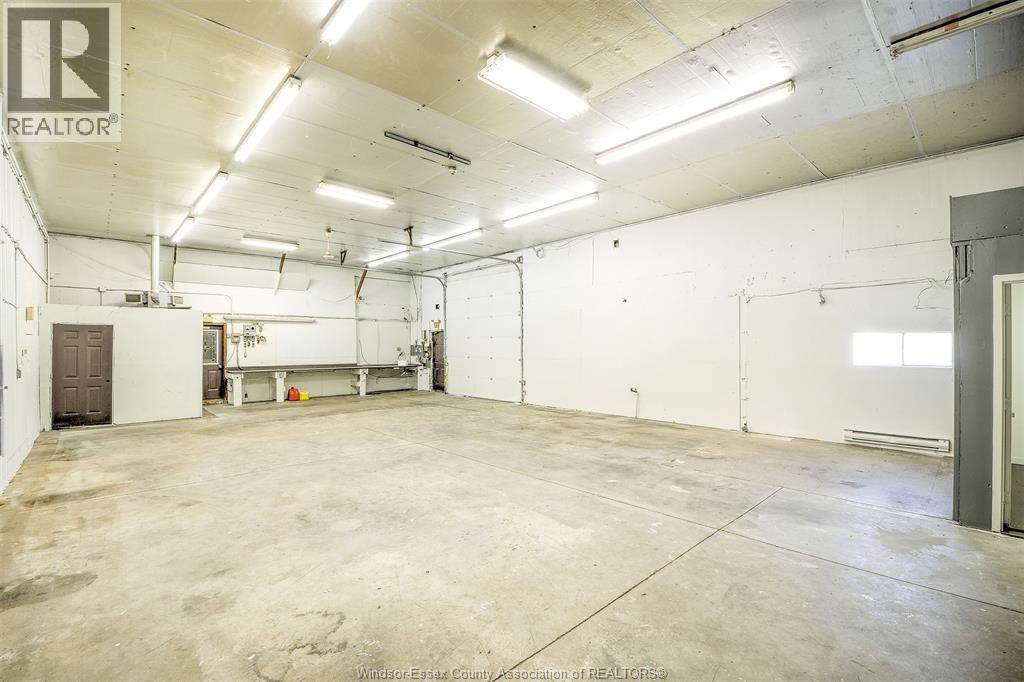 6400 Walker, Tecumseh, Ontario  N0R 1L0 - Photo 14 - 26000581