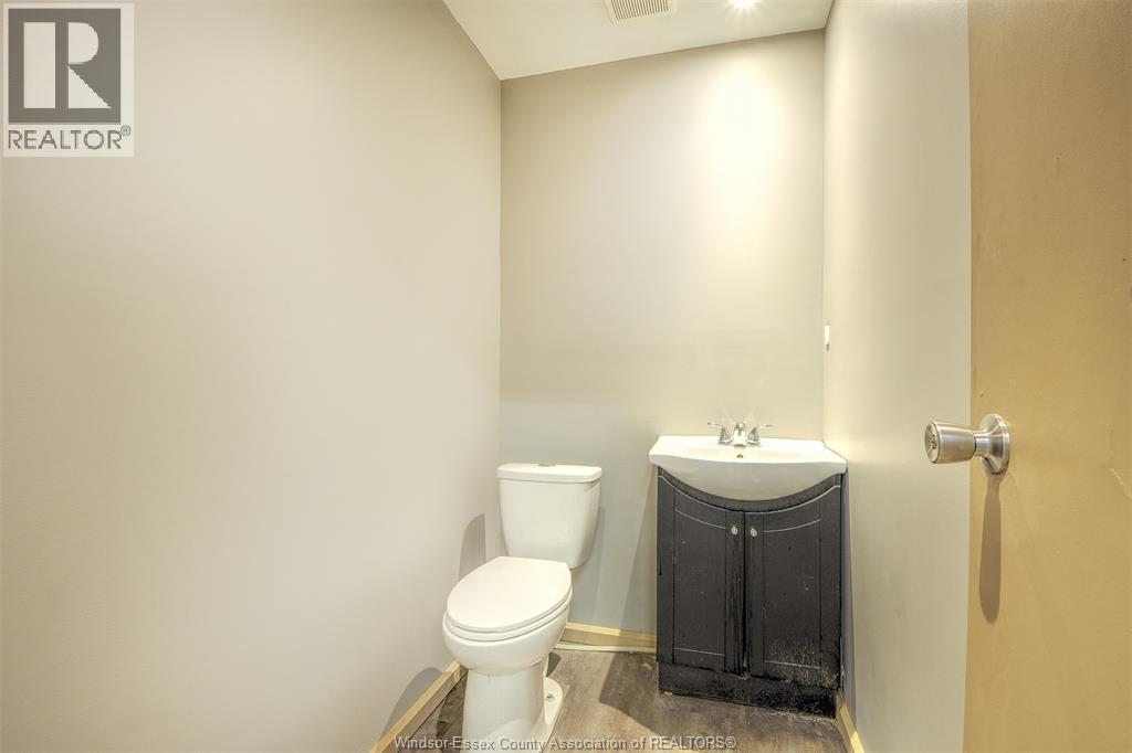 6400 Walker, Tecumseh, Ontario  N0R 1L0 - Photo 18 - 26000581