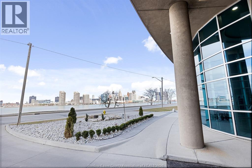 1225 Riverside Drive West Unit# 702, Windsor, Ontario  N9A 0A2 - Photo 3 - 26000568