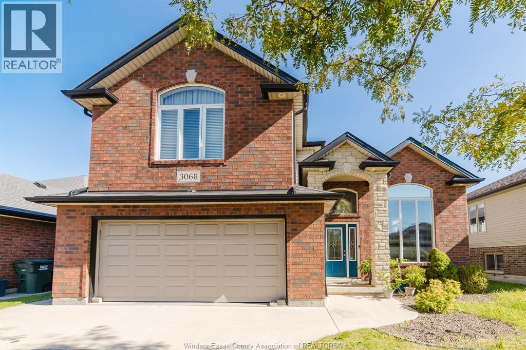 3068 TROUP CRESCENT, Windsor, Ontario