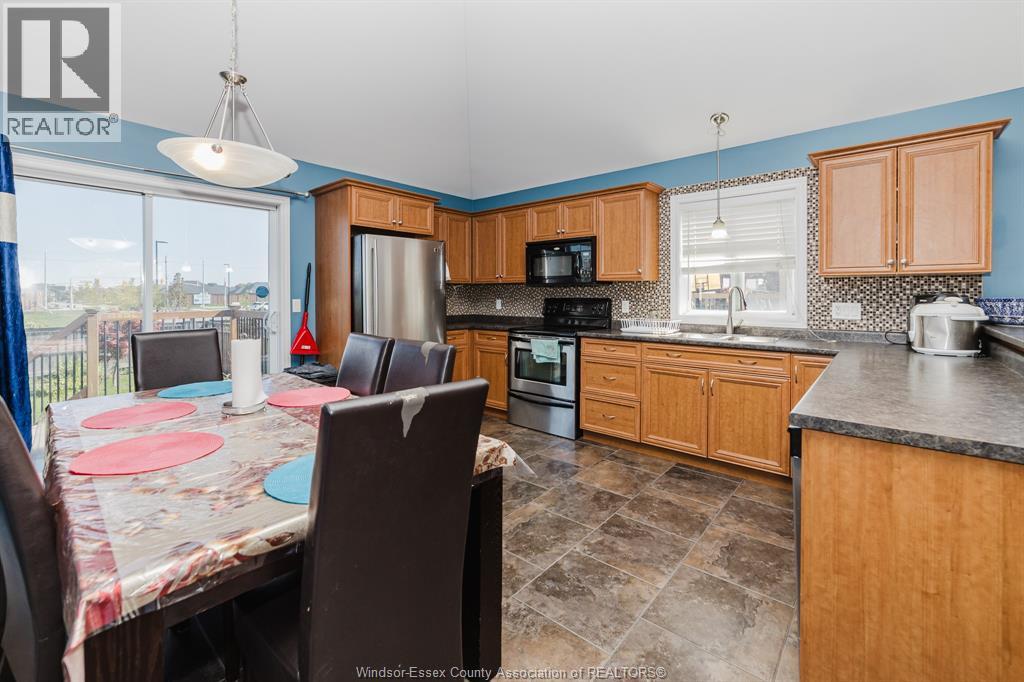 3068 Troup Crescent, Windsor, Ontario  N8R 0A5 - Photo 10 - 26000583