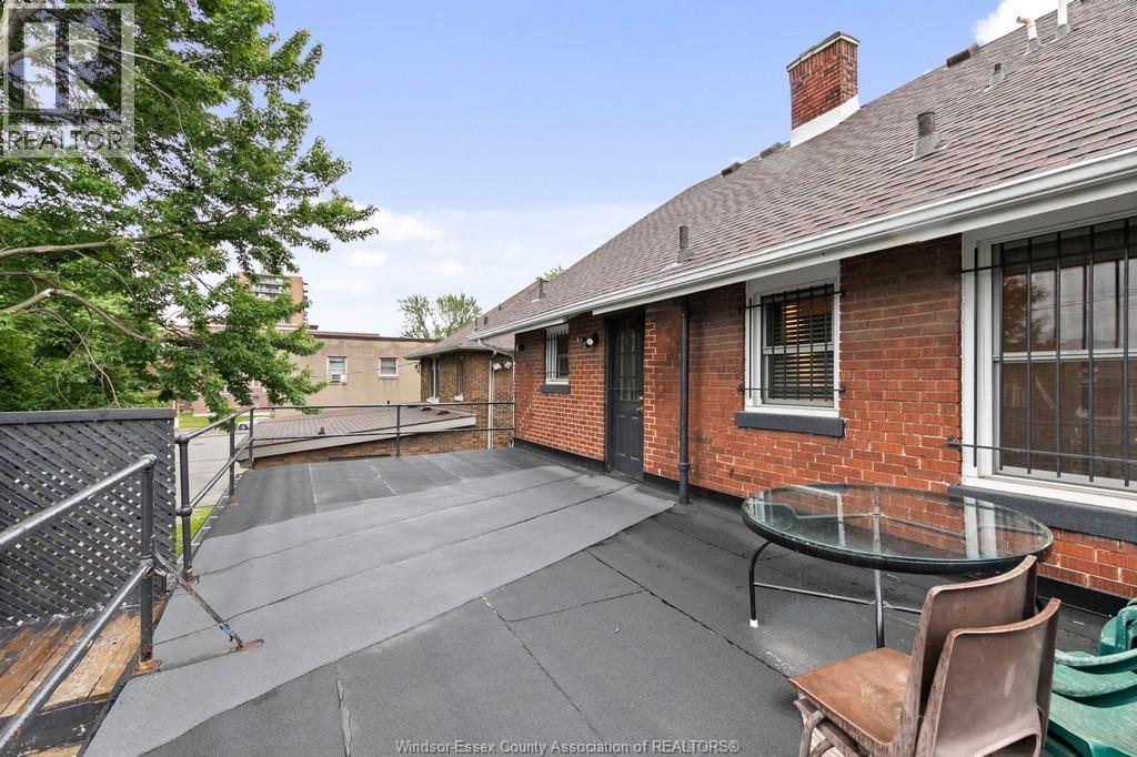 1580 Ouellette, Windsor, Ontario  N8X 1K7 - Photo 38 - 26000778