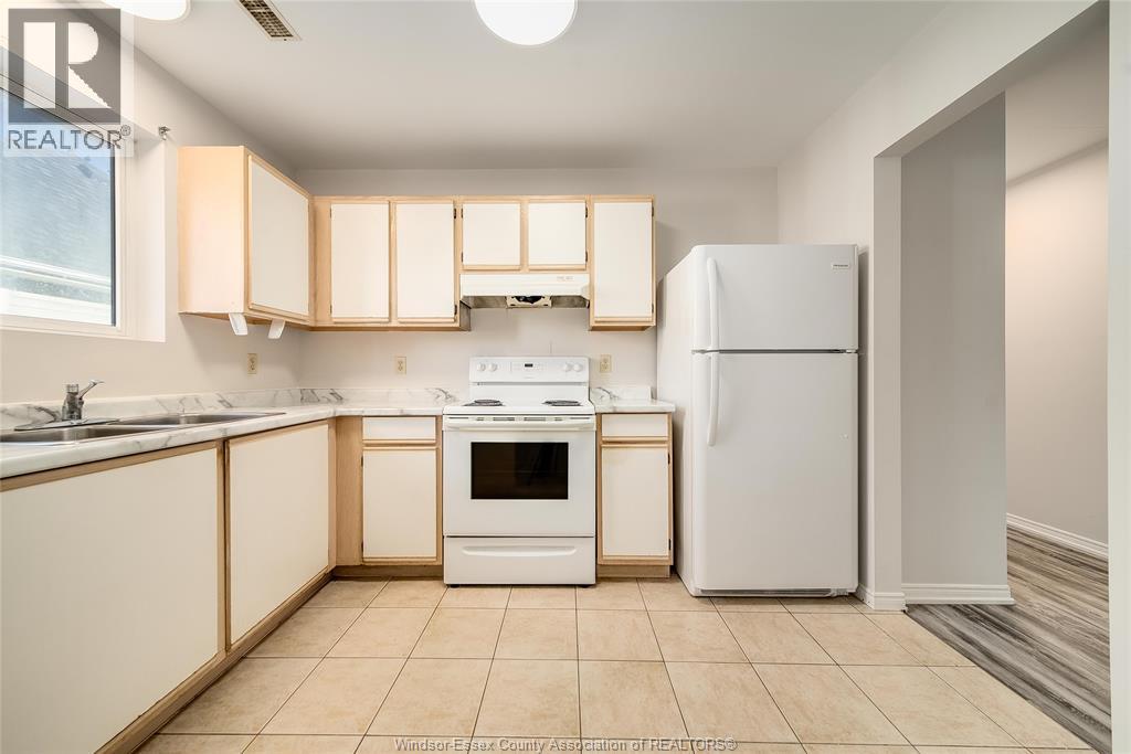 1970 Daytona, Windsor, Ontario  N9B 3V7 - Photo 10 - 26000935