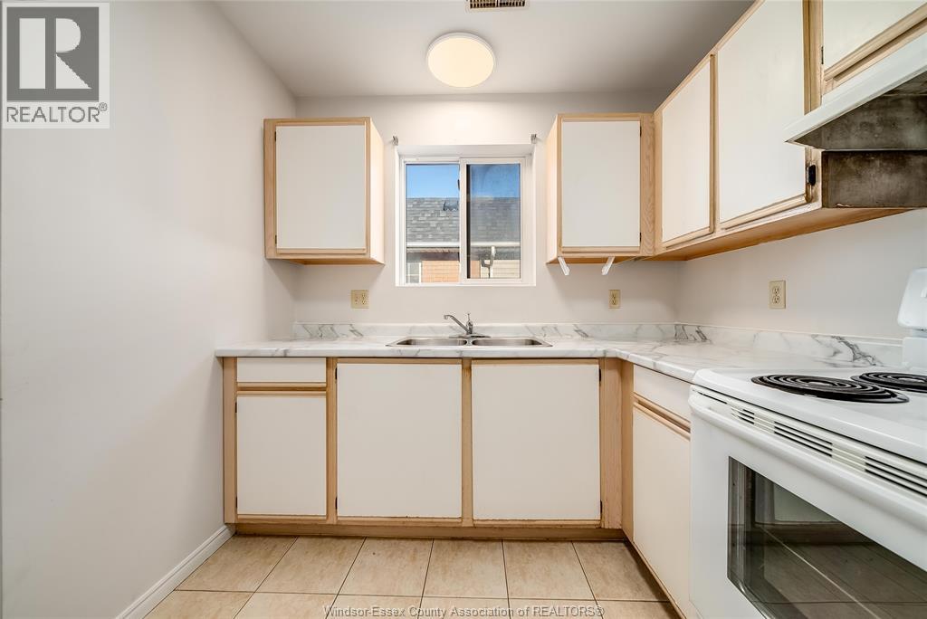 1970 Daytona, Windsor, Ontario  N9B 3V7 - Photo 11 - 26000935