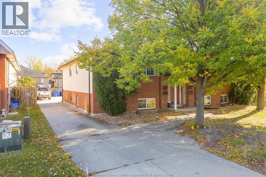 1970 Daytona, Windsor, Ontario  N9B 3V7 - Photo 3 - 26000935