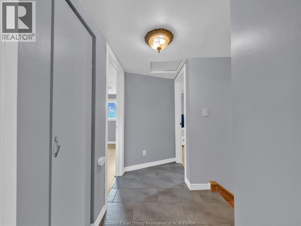 8060 Handy, Windsor, Ontario  N8S 1B5 - Photo 17 - 26000997