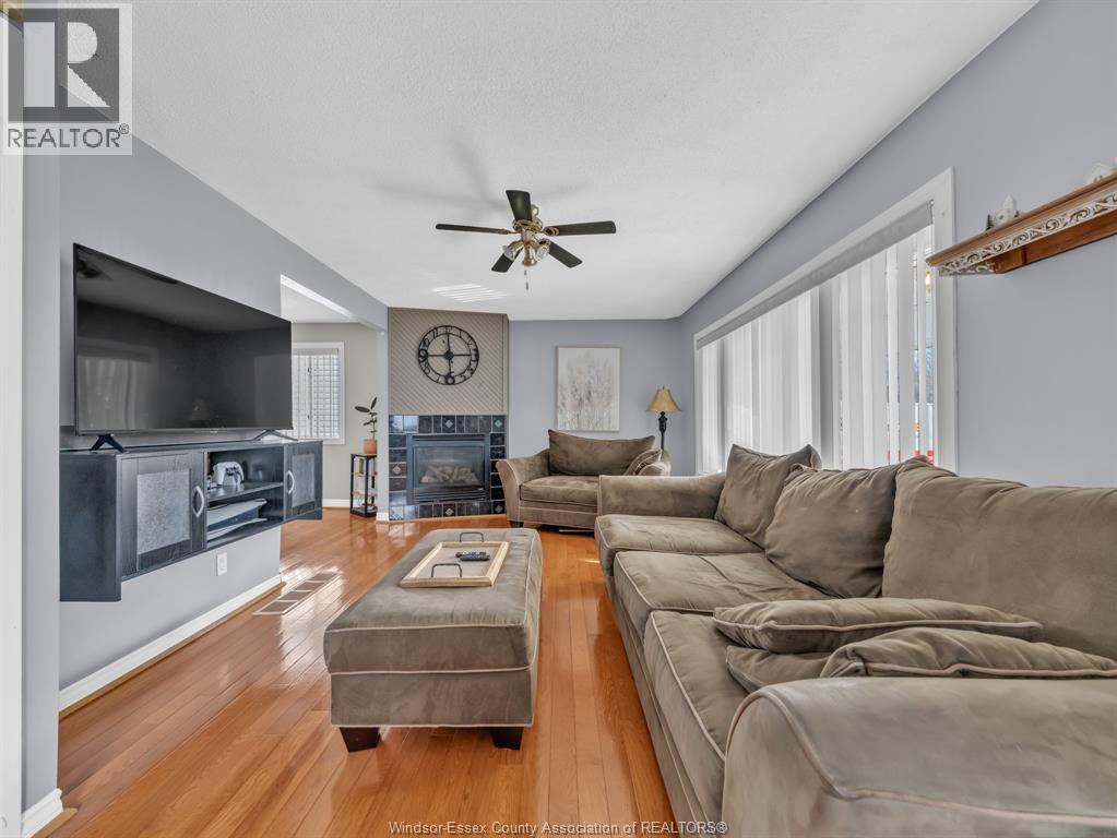 8060 Handy, Windsor, Ontario  N8S 1B5 - Photo 6 - 26000997