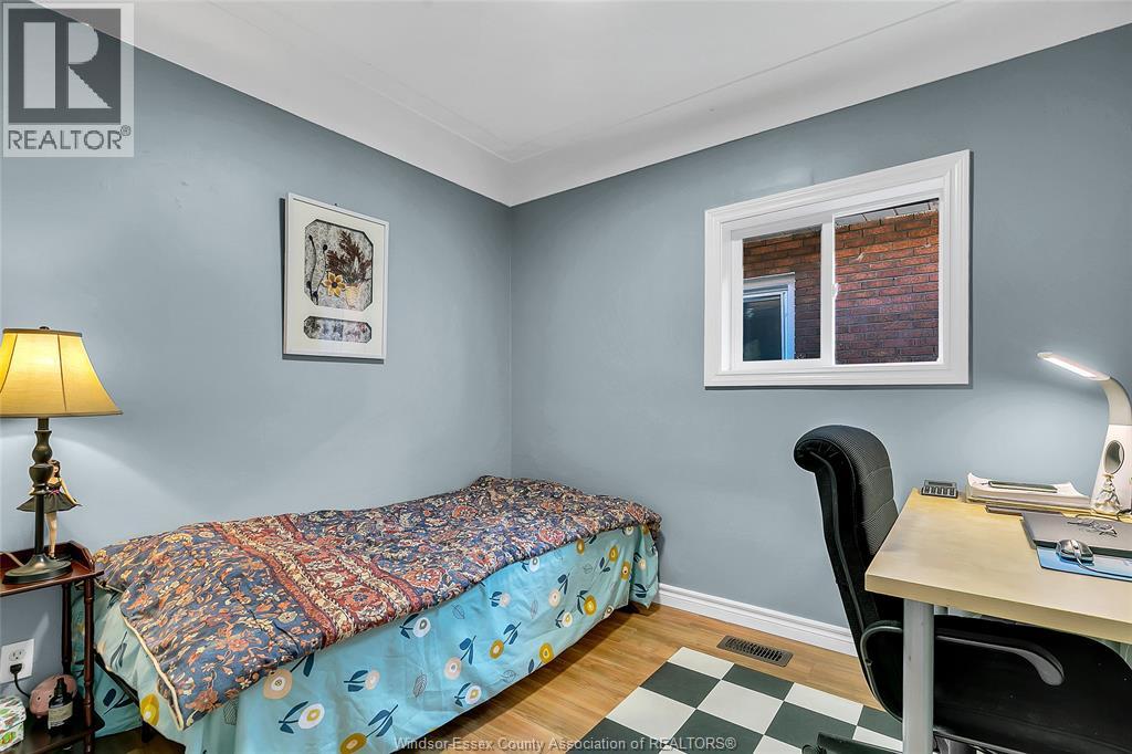 1794 Gladstone, Windsor, Ontario  N8W 2N3 - Photo 9 - 26000936