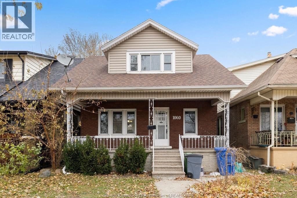 1060 LAWRENCE ROAD, Windsor, Ontario