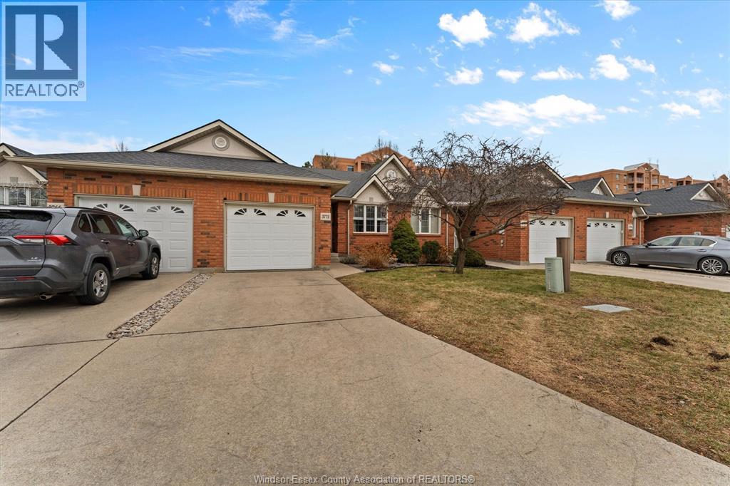 3772 Prairie Court, Windsor, Ontario  N9G 2X3 - Photo 3 - 26001047