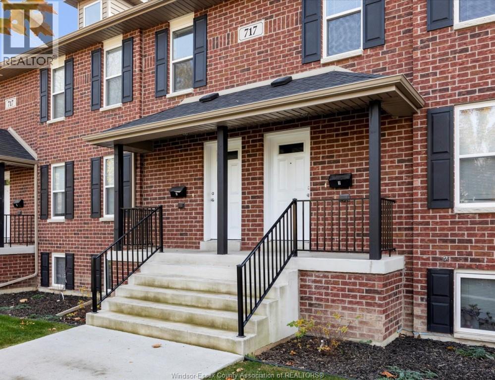 717 St. Antoine Unit# 3, Windsor, Ontario  N9C 3H5 - Photo 3 - 26001040