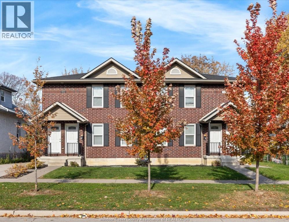 528 Chippawa Unit# Per Room, Windsor, Ontario  N9C 2W3 - Photo 2 - 26001101