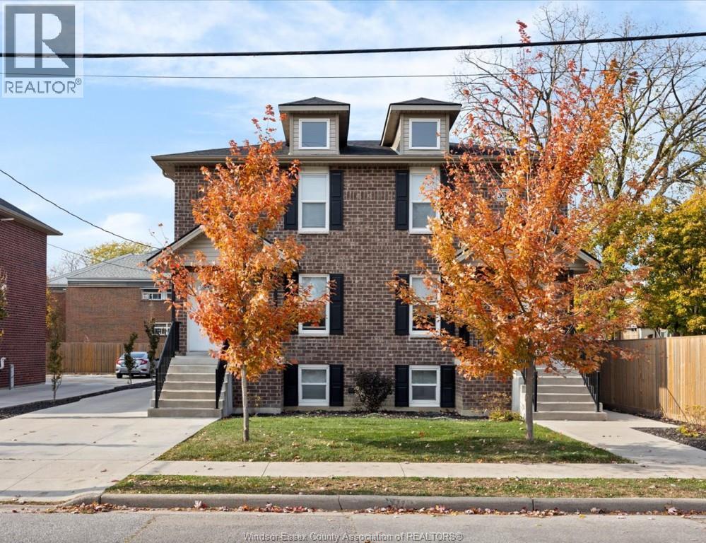 3340 Bloomfield Unit# PER ROOM, Windsor, Ontario