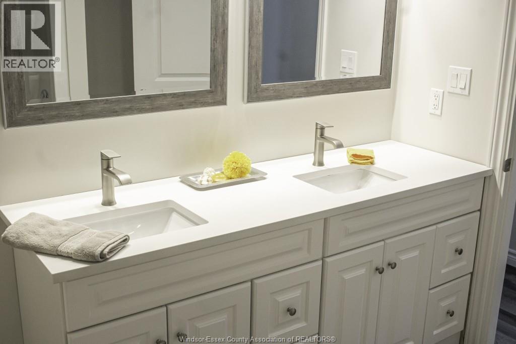 3340 Bloomfield Unit# 1, Windsor, Ontario  N9C 1R3 - Photo 7 - 26001114