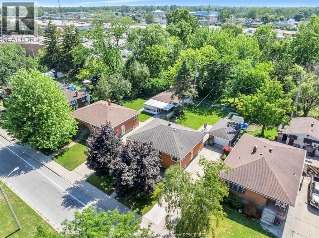1315 Janette Avenue, Windsor, Ontario  N8X 1Y7 - Photo 5 - 26001209