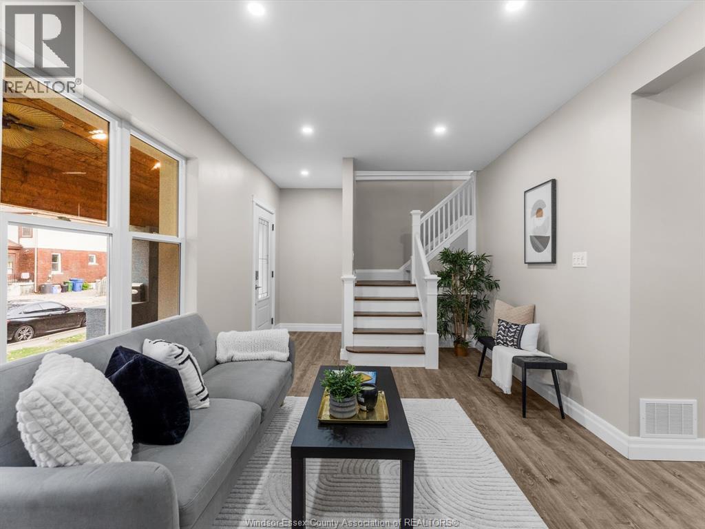 425 Hanna Street West, Windsor, Ontario  N8X 1E5 - Photo 10 - 26001373