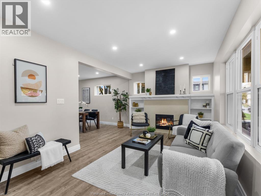 425 Hanna Street West, Windsor, Ontario  N8X 1E5 - Photo 2 - 26001373