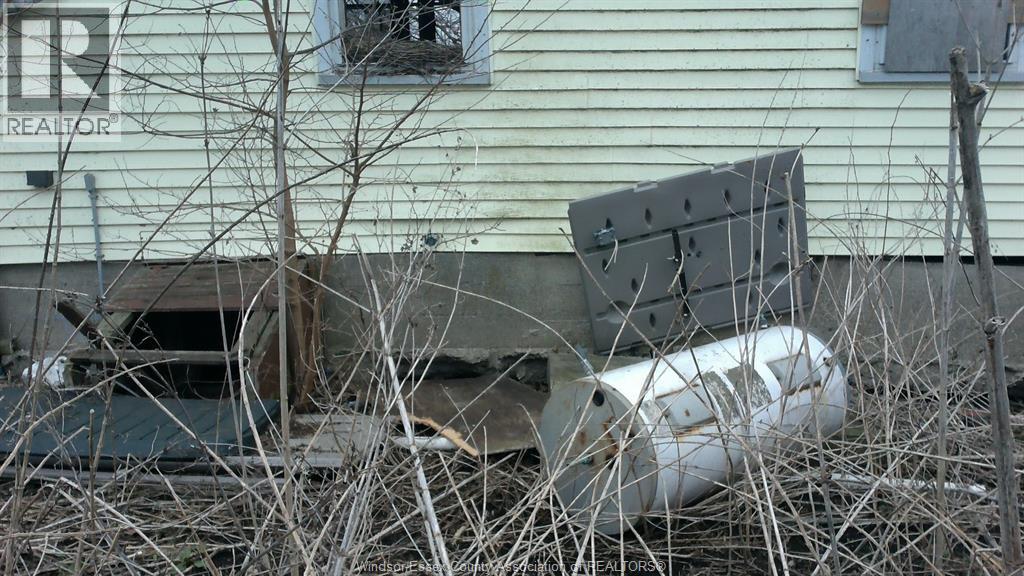 1817 Mersea Rd E, Leamington, Ontario  N8H 3V4 - Photo 36 - 26001385