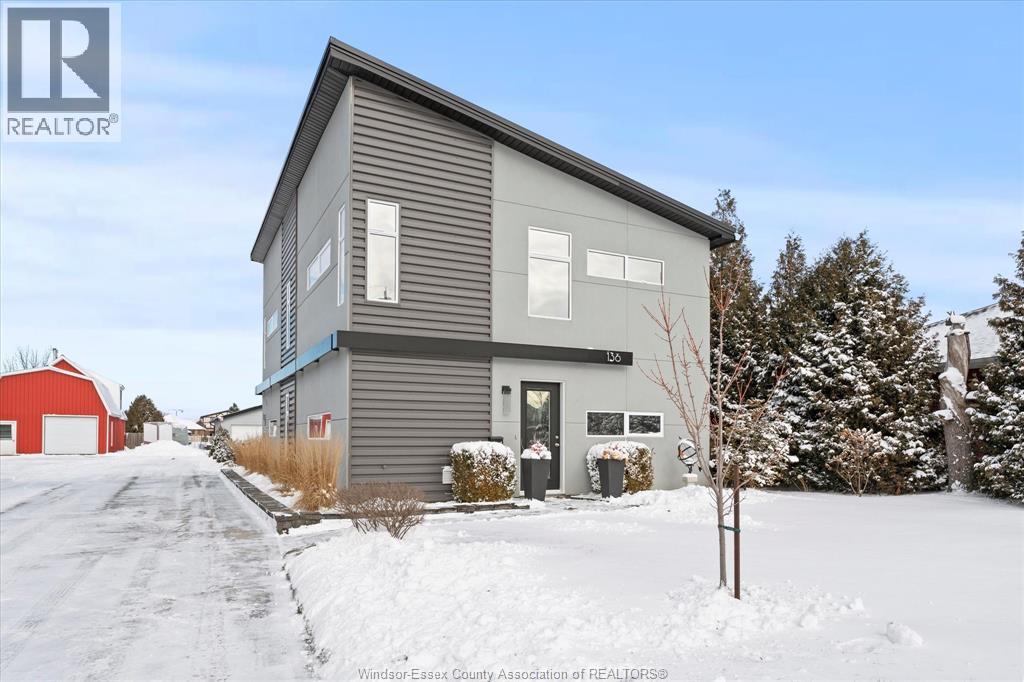 136 Lowes Sideroad, Amherstburg, Ontario  N9V 1S2 - Photo 2 - 26001512