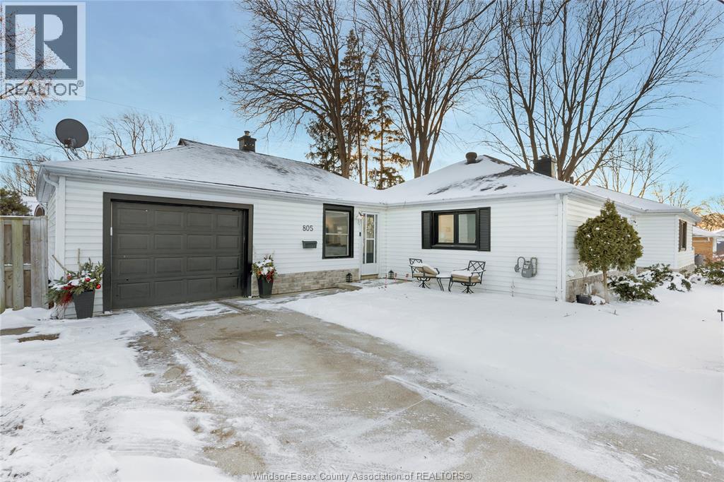 805 ROSELAWN, Windsor, Ontario