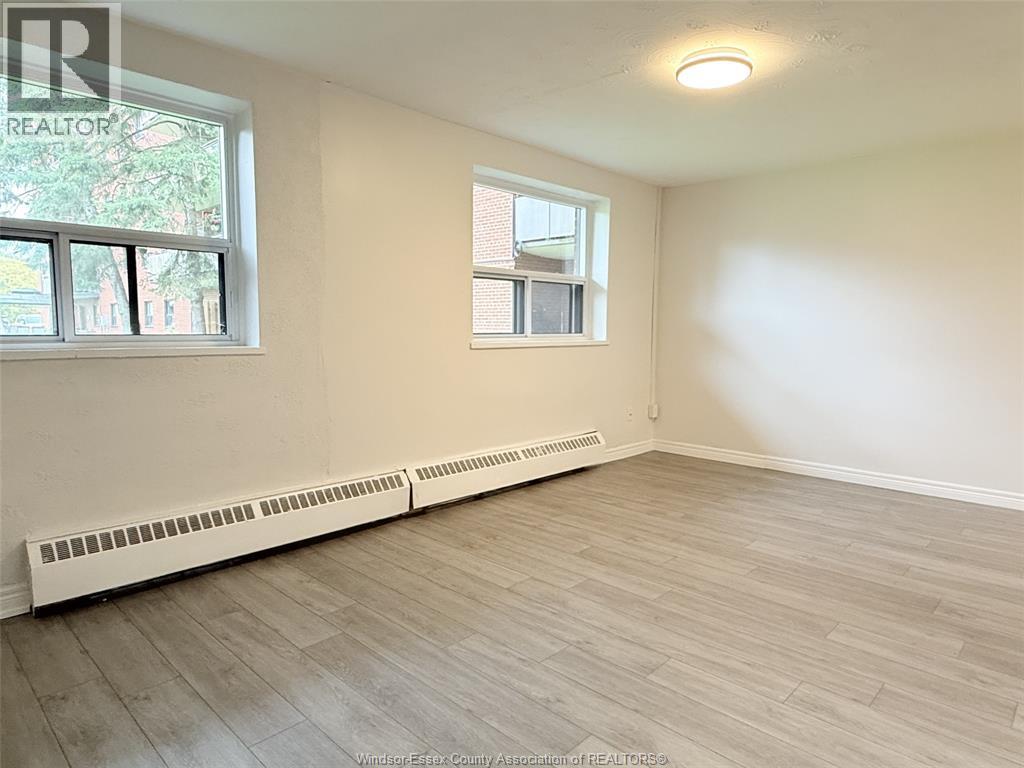 20 Bradmon Drive, St. Catharines, Ontario  L2M 1T4 - Photo 6 - 26001472