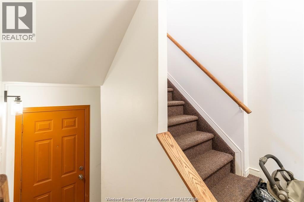 562 Dougall, Windsor, Ontario  N9A 4P6 - Photo 18 - 26001264