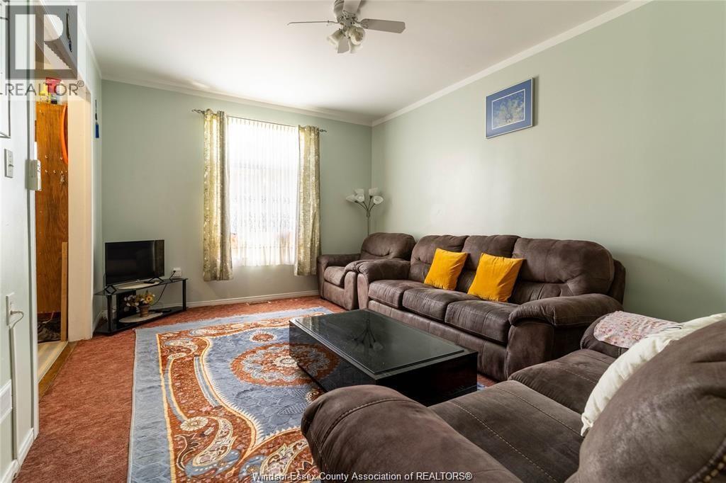 562 Dougall, Windsor, Ontario  N9A 4P6 - Photo 7 - 26001264