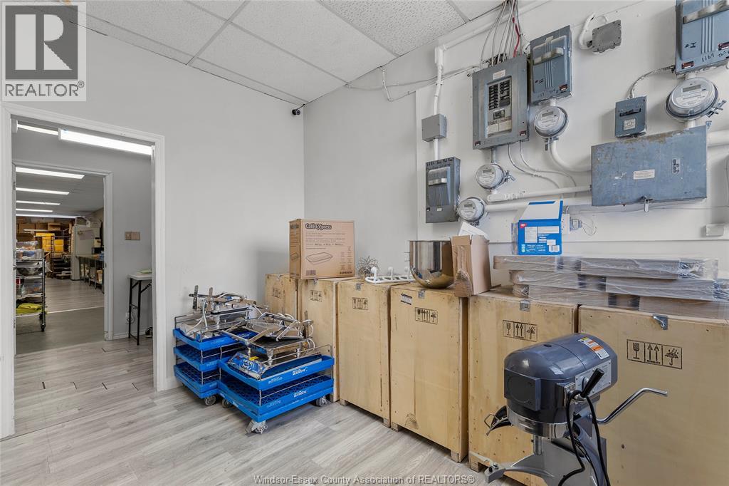 1169-1181 Tecumseh Road East, Windsor, Ontario  N8W 1V5 - Photo 40 - 26001691