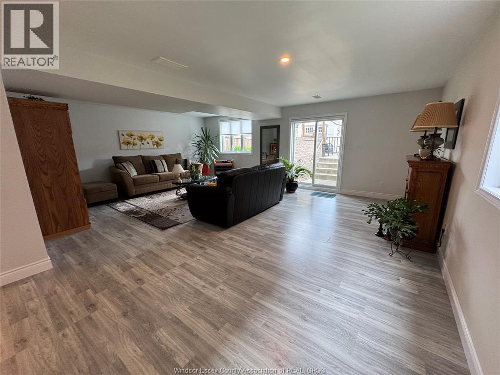 17 Woodland Street, Kingsville, Ontario  N9Y 0A9 - Photo 13 - 26001670