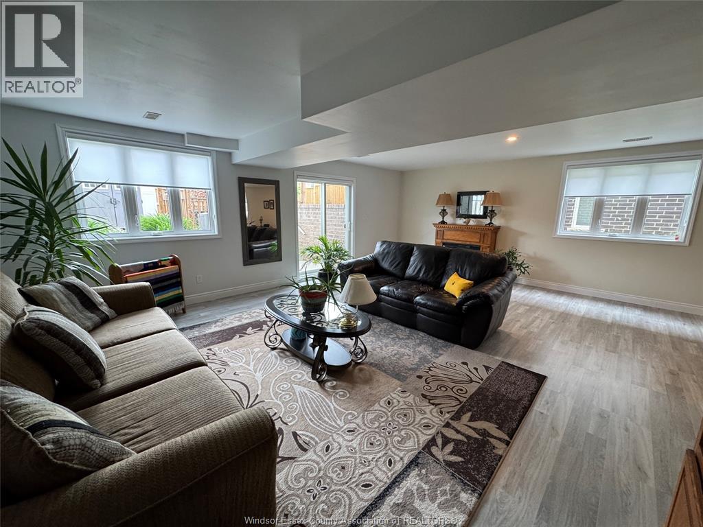 17 Woodland Street, Kingsville, Ontario  N9Y 0A9 - Photo 16 - 26001670