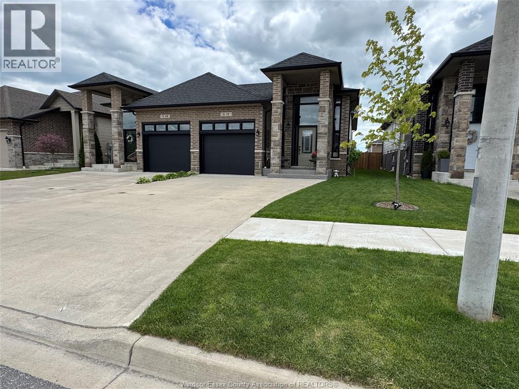 17 Woodland Street, Kingsville, Ontario  N9Y 0A9 - Photo 3 - 26001670