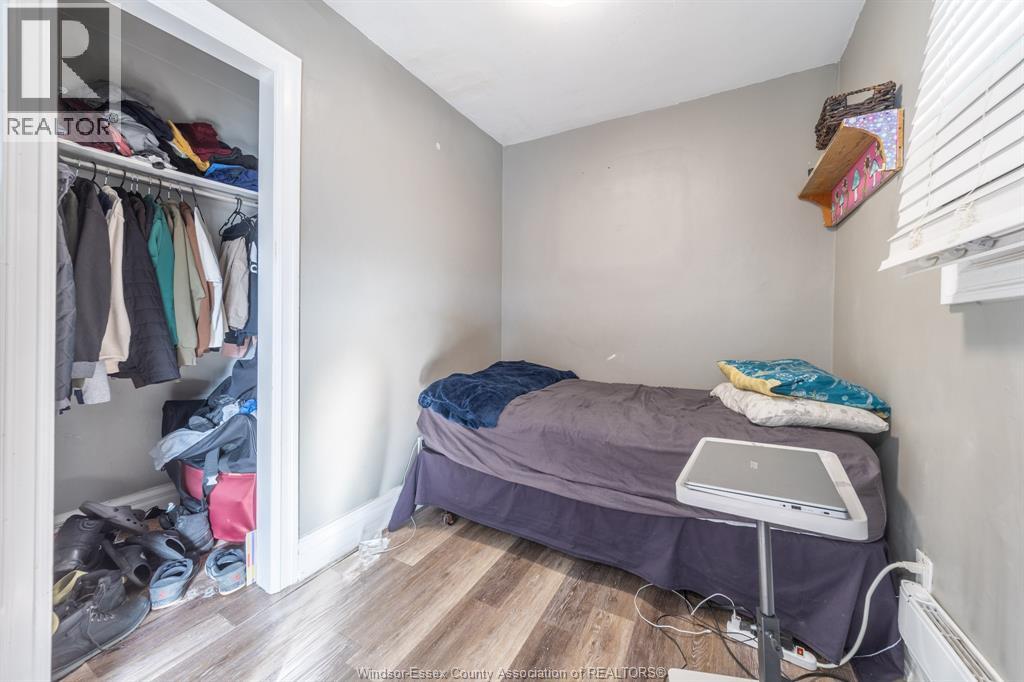 446 Wyandotte Street West, Windsor, Ontario  N9A 5X4 - Photo 10 - 26001703