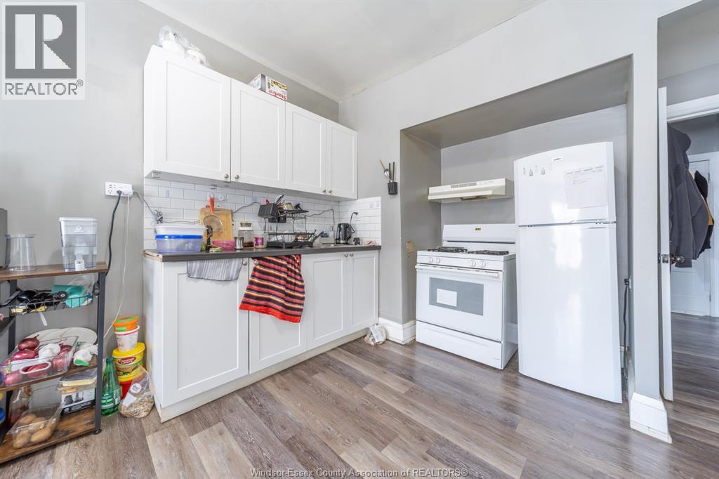 446 Wyandotte Street West, Windsor, Ontario  N9A 5X4 - Photo 6 - 26001703